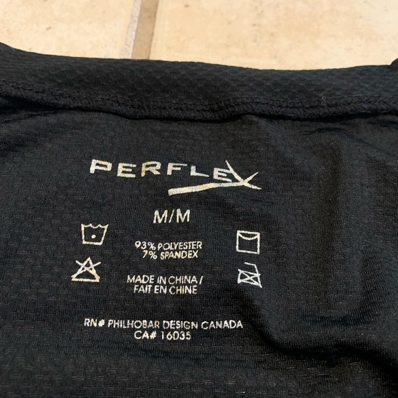 Perflex Black Ruched Activewear Tunic, Size Medium - Picture 2 of 6